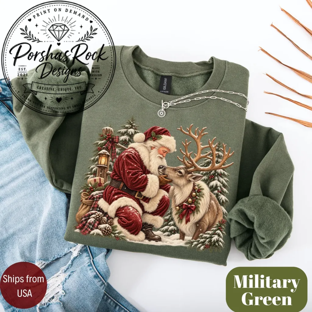 anh 15 giang sinh Vintage Santa Reindeer Christmas Hoodie